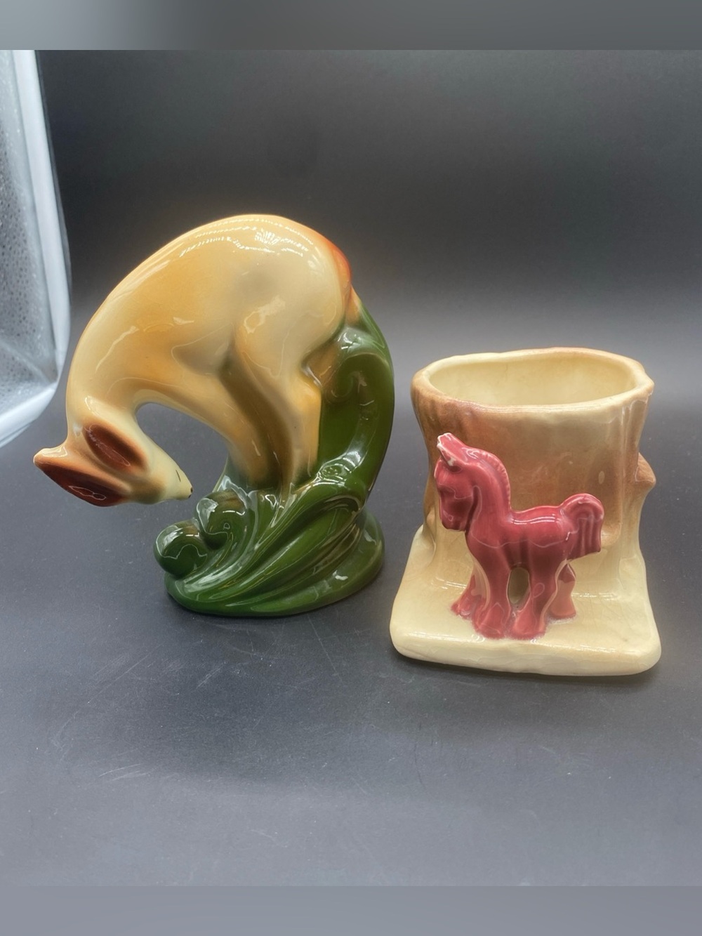 Vintage planters, Lot of 2 ,1- deer, 1 horse In vintage condition.